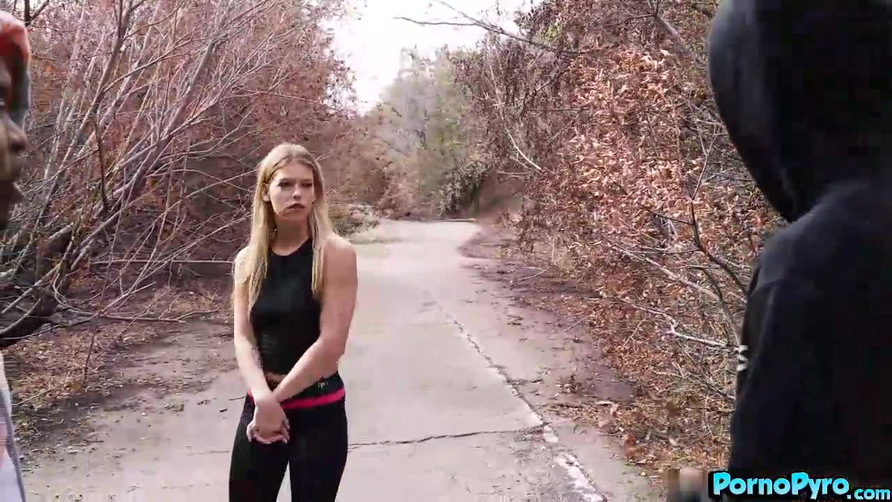 Watch Teen Hiker Leah Lee Fucks Two Strange Black Dudes Porn Video - ePornSup.