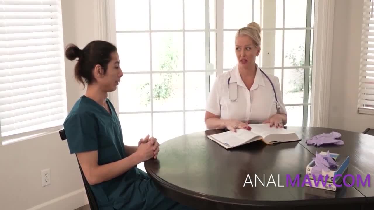 Watch Anal exploration of a voluptuous mature female physician Porn Video - ePornSup.