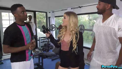 News Reporter Kali Roses Sucks Big Black Athlete Cocks