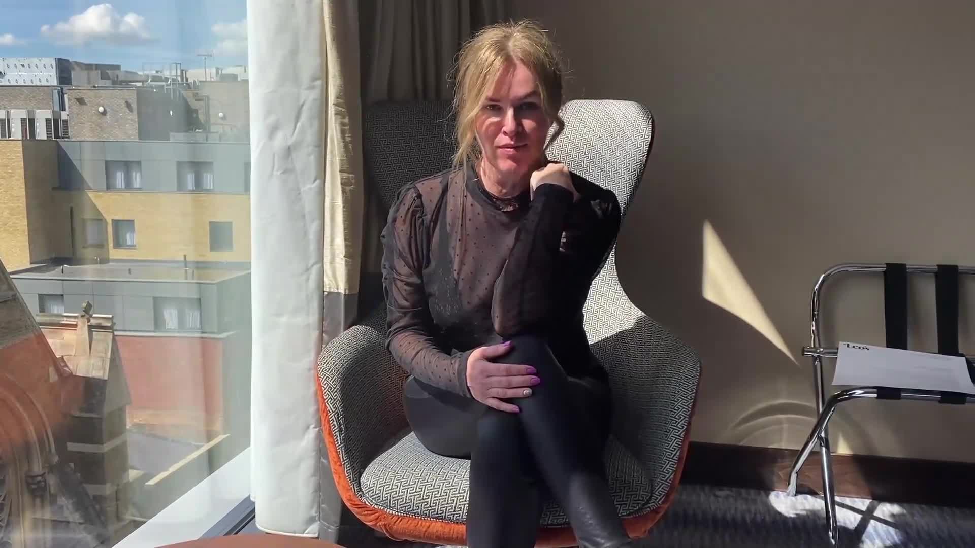 Watch British milf gets a spectacular creampie Porn Video - ePornSup.