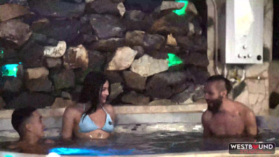 Naughty XXX Threesome in the Jacuzzi with Lola Hendricks