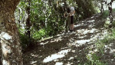 Amateur Italian babe giving a blowjob in the woods