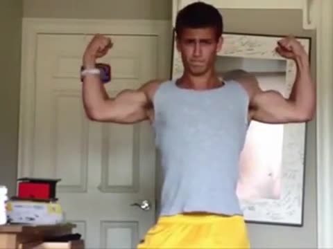 Watch Sexy Gym Stud Jerking Off Porn Video - ePornSup.