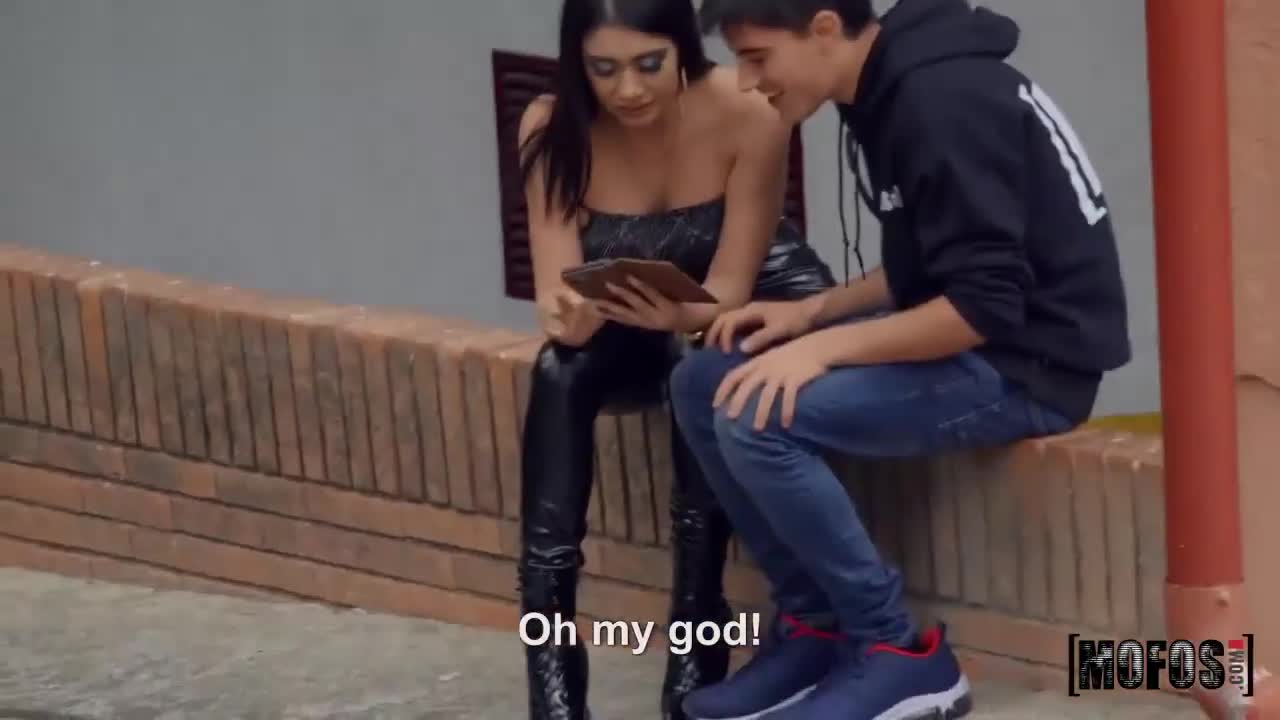 Watch Cogiendo al aire libre Porn Video - ePornSup.