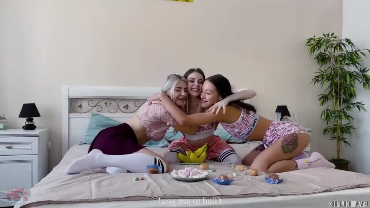 Watch Three young schoolgirls catch their friend masturbating Porn Video - ePornSup.