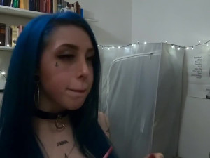 German gothic babe gives a blowjob to her boyfriend