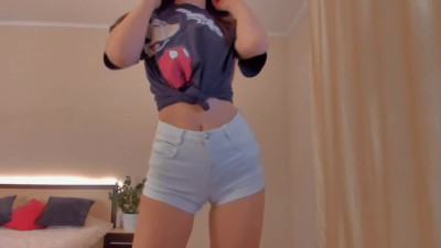 Stripchat Perfect Ass in Short Jeans